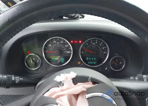 2018 Jeep Wrangler Jk Unlimited Sahara 4X4 z USA, uszkodzony, nr VIN 1C4BJWEGXJL937680